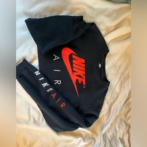 Nike air crew neck sweat shirt